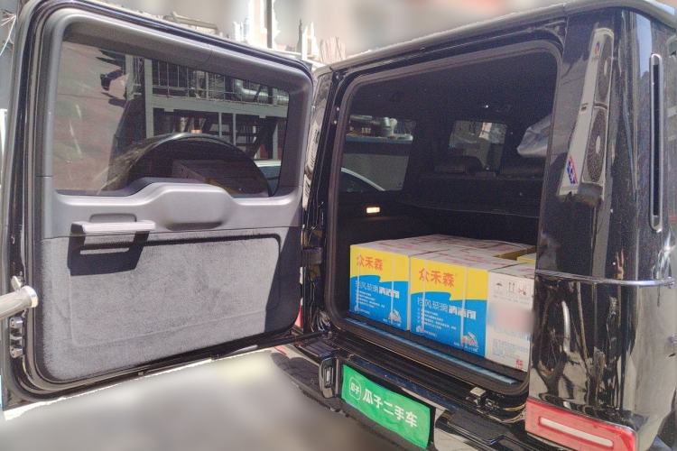 Used Mercedes-Benz G-Class 2023 G 350 Trunk