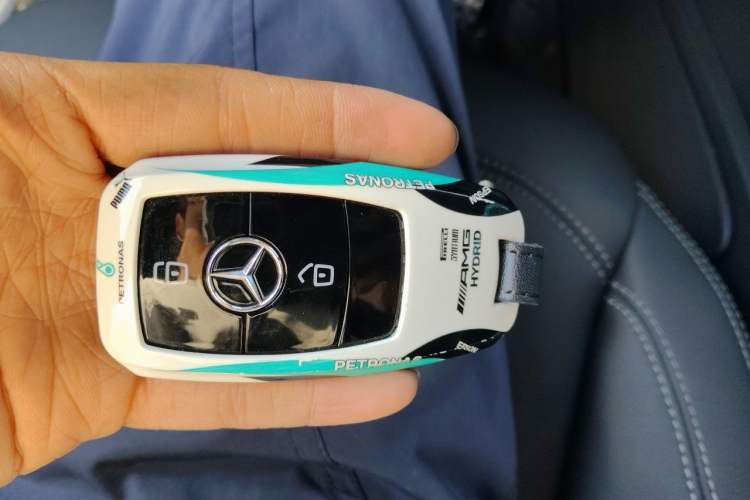 Used Mercedes-Benz G-Class  Vehicle Key