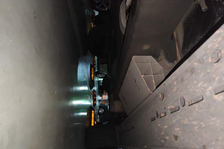 Used Mercedes-Benz G-Class  Chassis Front Left