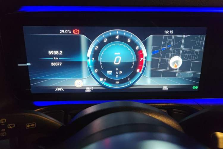 Used Mercedes-Benz G-Class  Instrument Cluster