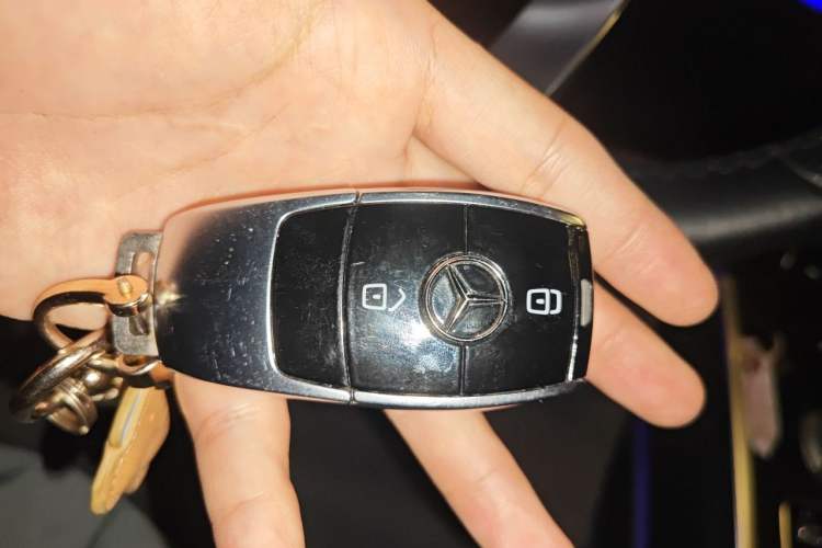 Used Mercedes-Benz G-Class  Vehicle Key