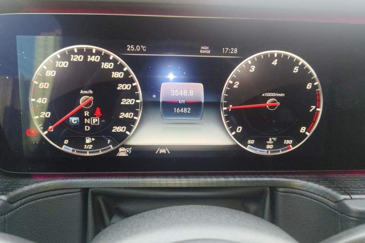 Used Mercedes-Benz G-Class 2023 G 350 Odometer Close Up