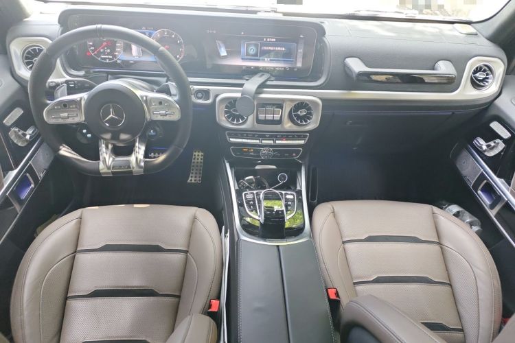 Used Mercedes-Benz G-Class  Center Console