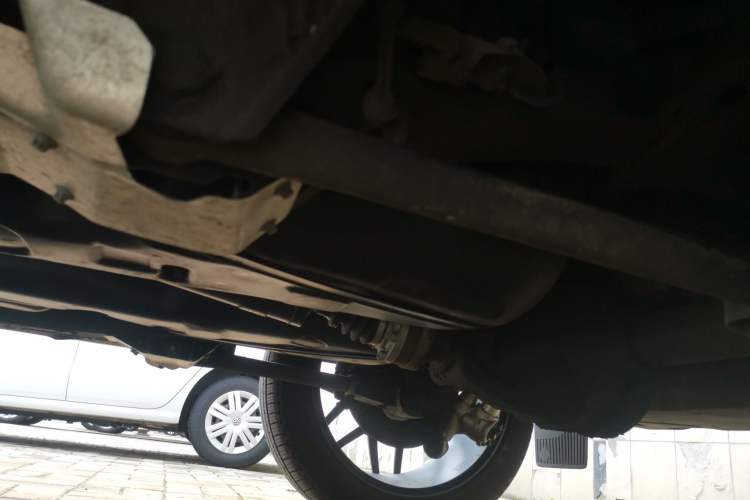 Used Mercedes-Benz G-Class  Chassis Rear Left