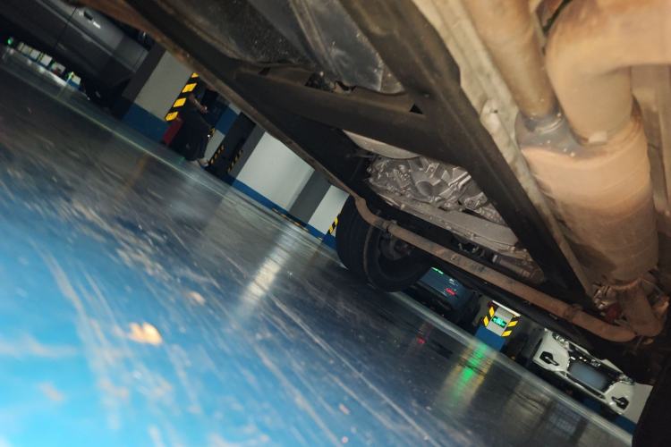 Used Mercedes-Benz G-Class 2023 G 350 Chassis Rear Right