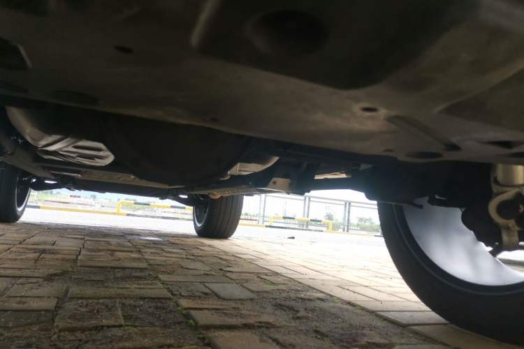 Used Mercedes-Benz G-Class  Chassis Rear