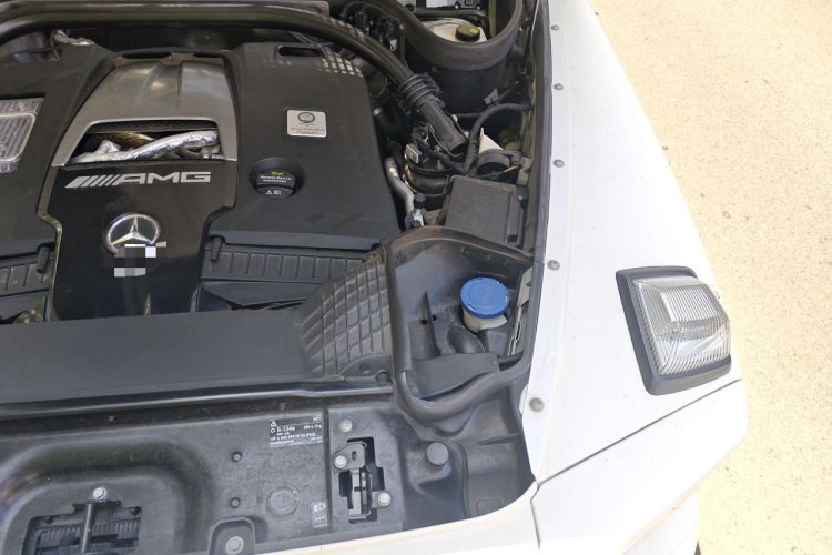Used Mercedes-Benz G-Class  Engine Bay Left
