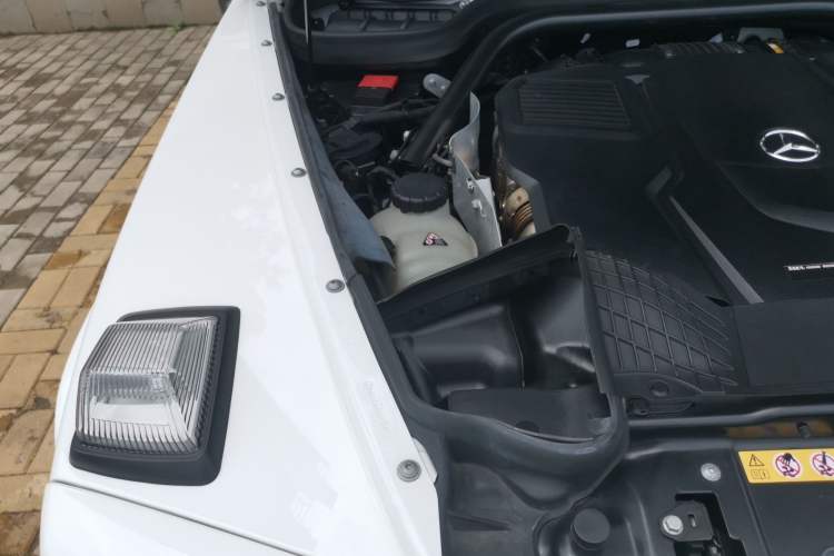 Used Mercedes-Benz G-Class  Engine Bay Right