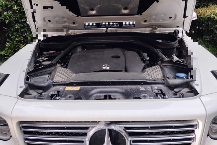 Used Mercedes-Benz G-Class  Engine Bay