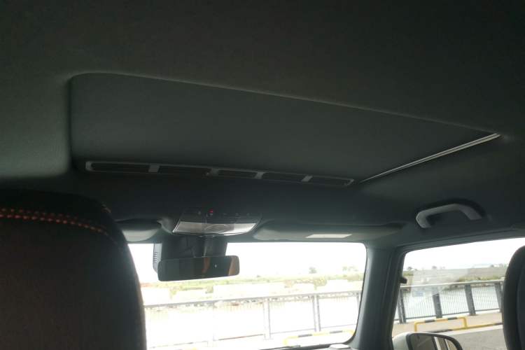 Used Mercedes-Benz G-Class  Headliner