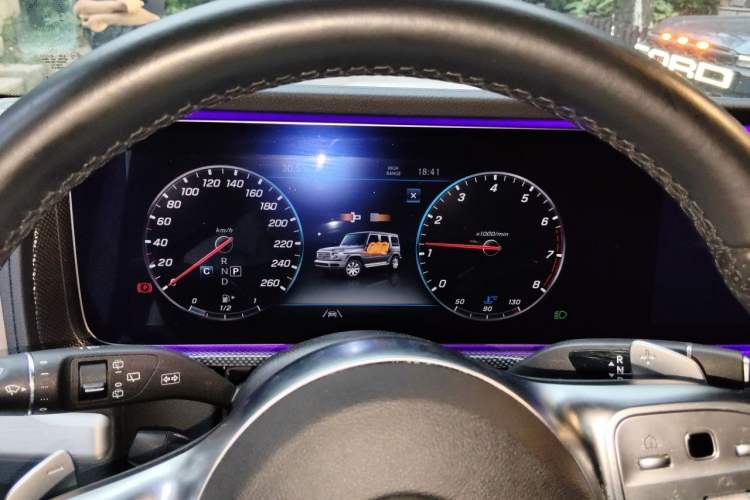 Used Mercedes-Benz G-Class  Instrument Cluster