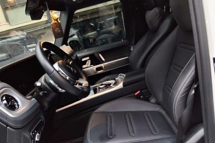 Used Mercedes-Benz G-Class  Left Front Seat