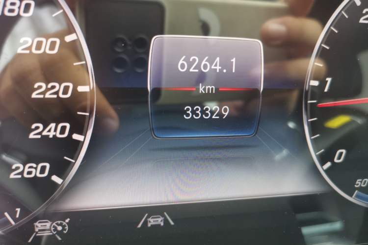 Used Mercedes-Benz G-Class  Odometer Close Up