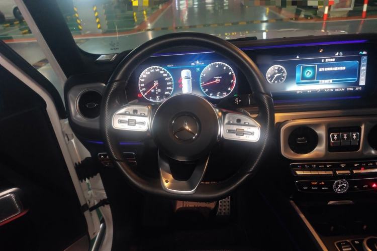 Used Mercedes-Benz G-Class 2023 G 350 Steering Wheel