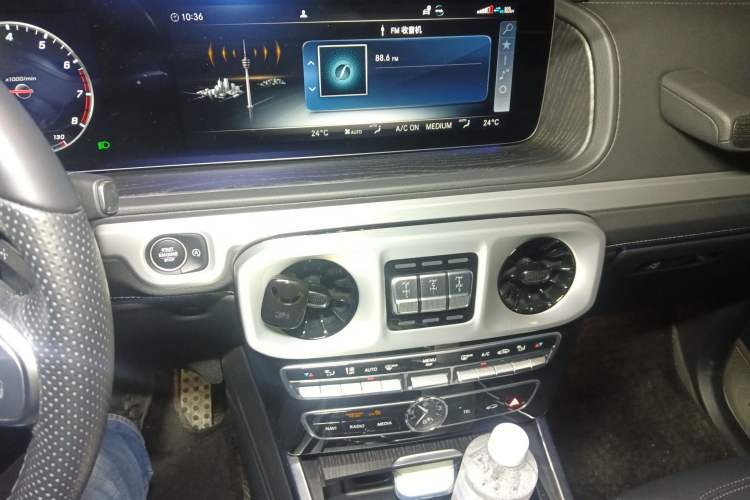 Used Mercedes-Benz G-Class 2024 G 350 Audio And AC Panel