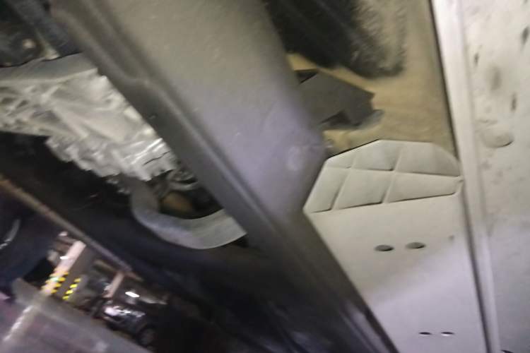 Used Mercedes-Benz G-Class 2024 G 350 Chassis Front Left