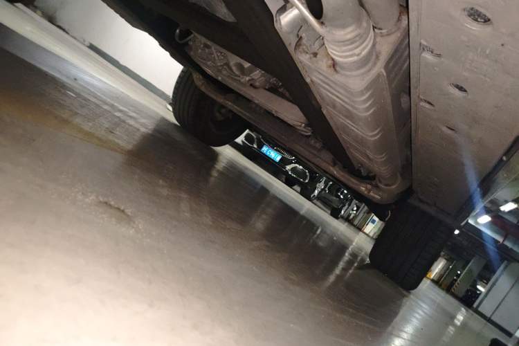 Used Mercedes-Benz G-Class 2024 G 500 Chassis Rear Right