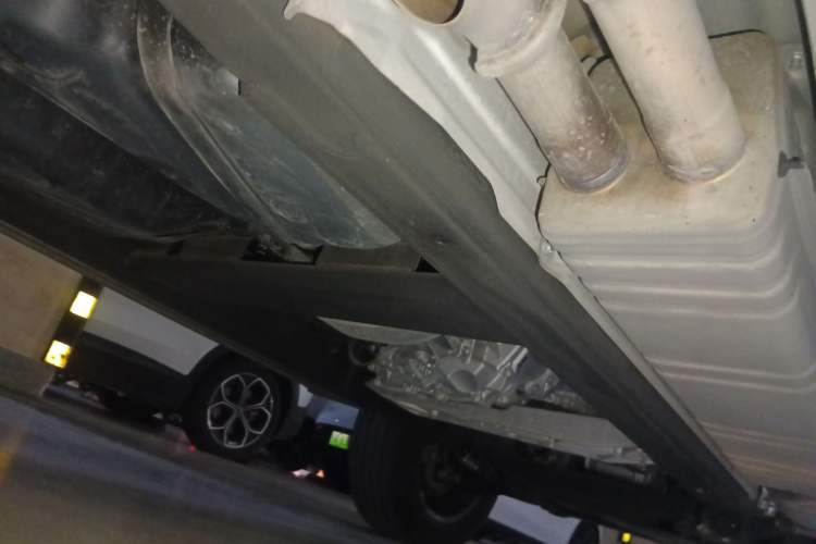 Used Mercedes-Benz G-Class 2024 G 350 Chassis Rear Right