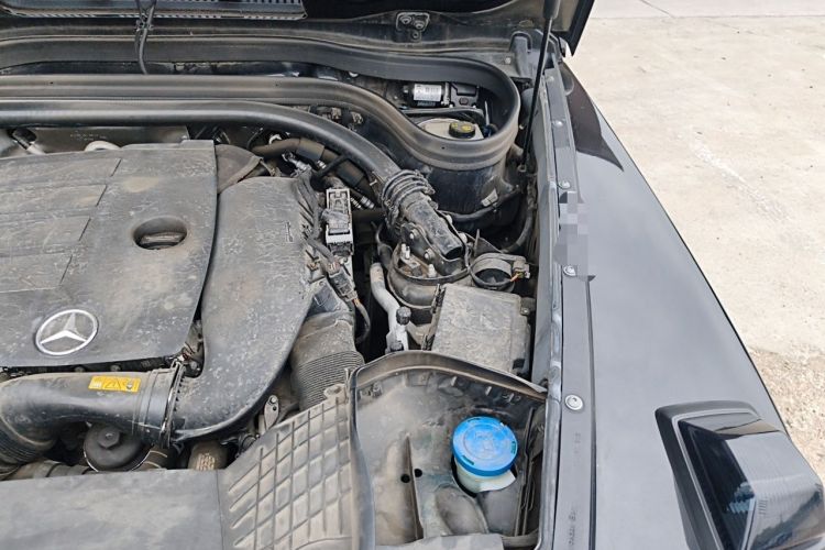 Used Mercedes-Benz G-Class 2024 G 350 Engine Bay Left