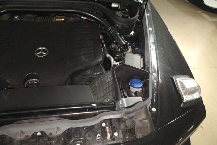 Used Mercedes-Benz G-Class 2024 G 500 Engine Bay Left