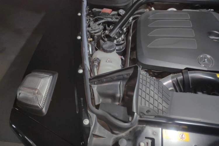 Used Mercedes-Benz G-Class 2024 G 350 Engine Bay Right