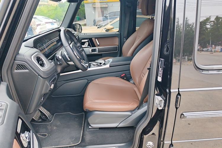 Used Mercedes-Benz G-Class 2024 G 350 Left Front Seat