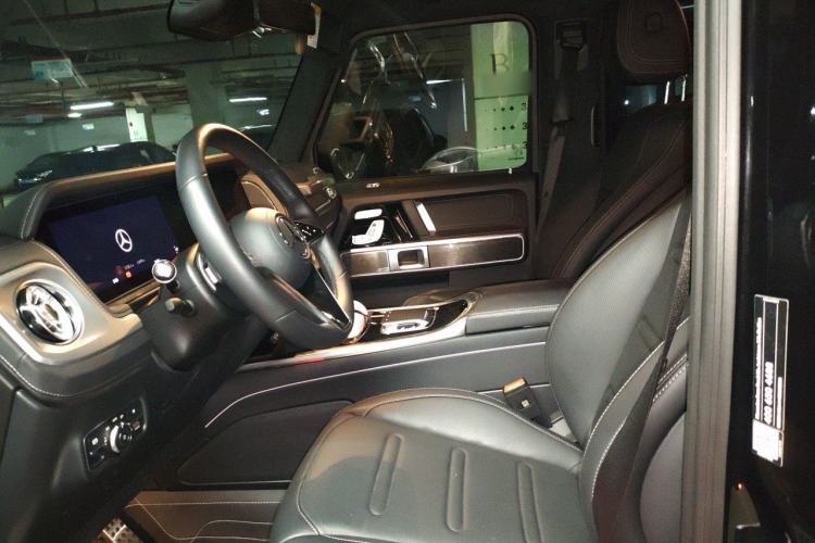 Used Mercedes-Benz G-Class 2024 G 500 Left Front Seat