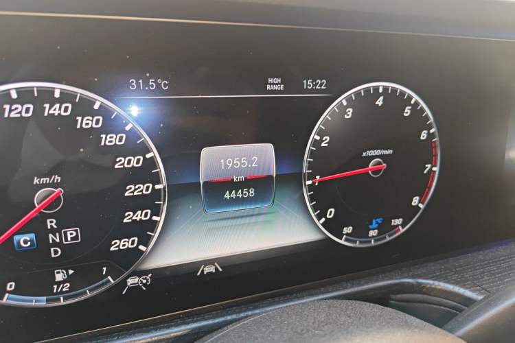 Used Mercedes-Benz G-Class 2024 G 350 Odometer Close Up