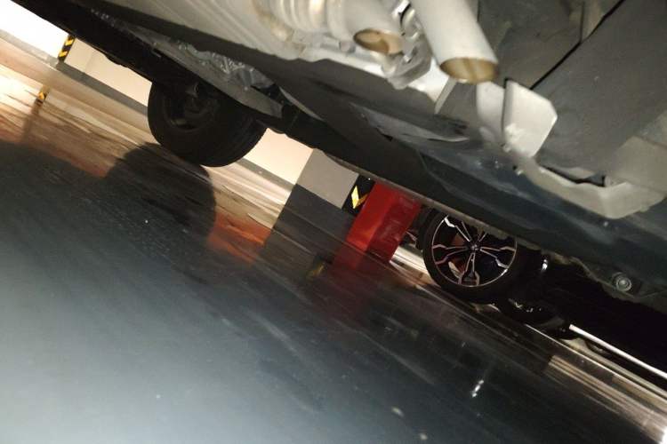 Used Mercedes-Benz G-Class 2024 G 500 Chassis Rear Left