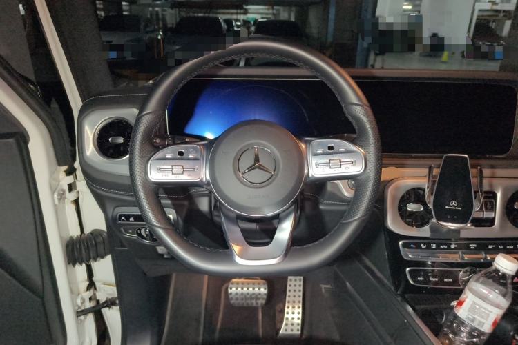 Used Mercedes-Benz G-Class 2024 G 350 Steering Wheel
