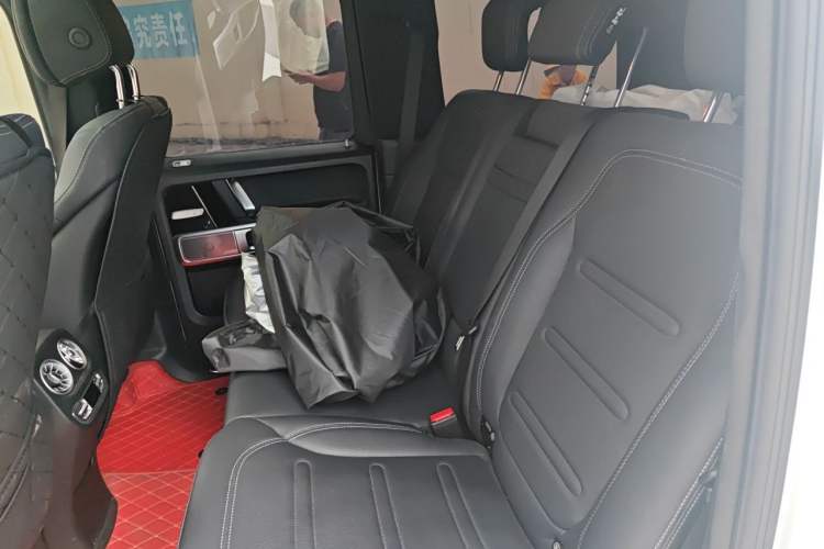 Used Mercedes-Benz G-Class 2024 G 350 Left Rear Seat