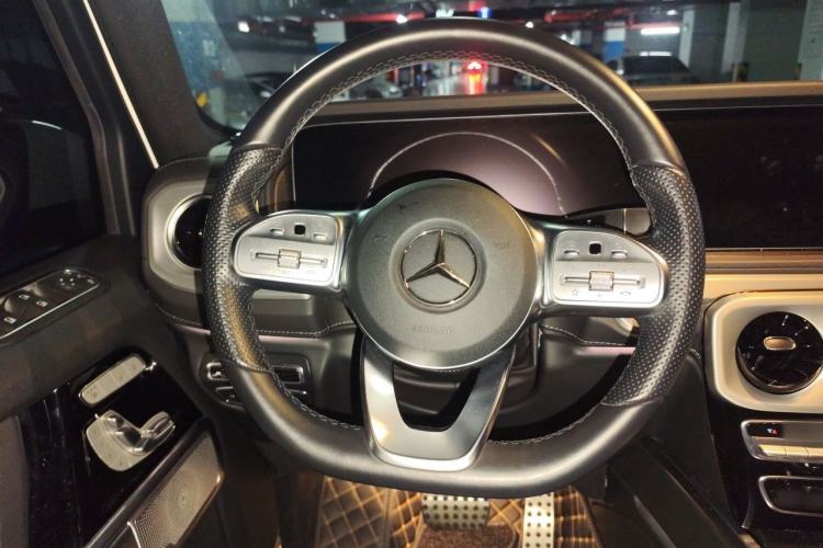 Used Mercedes-Benz G-Class 2024 G 350 Steering Wheel