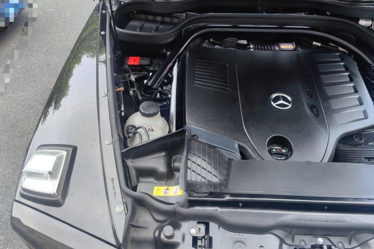 Used Mercedes-Benz G-Class 2025 G 500 Engine Bay Right
