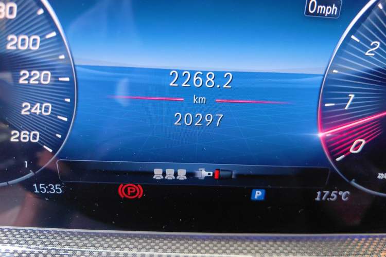 Used Mercedes-Benz G-Class 2025 G 500 Odometer Close Up