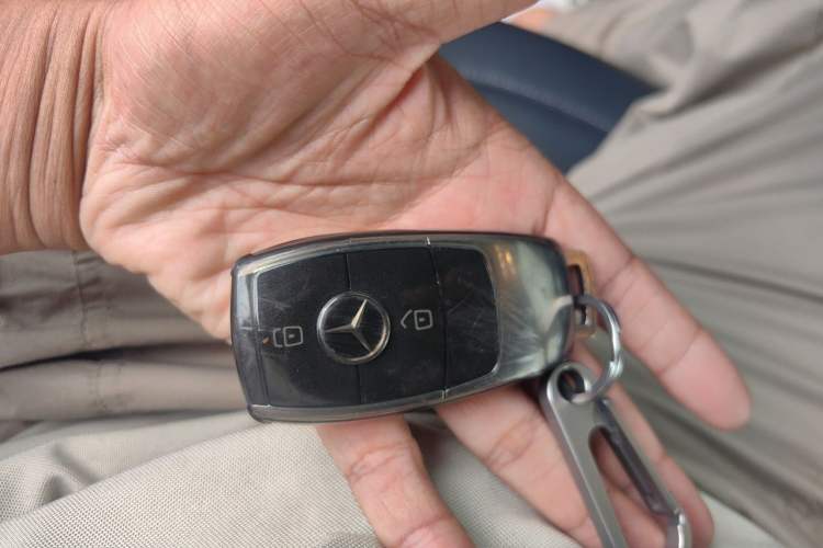 Used Mercedes-Benz G-Class 2025 G 500 Vehicle Key