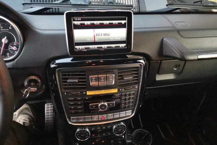 Used Mercedes-Benz G-Class AMG 2013 AMG G 63 Audio And AC Panel