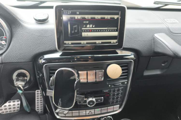 Used Mercedes-Benz G-Class AMG 2013 AMG G 63 Audio And AC Panel