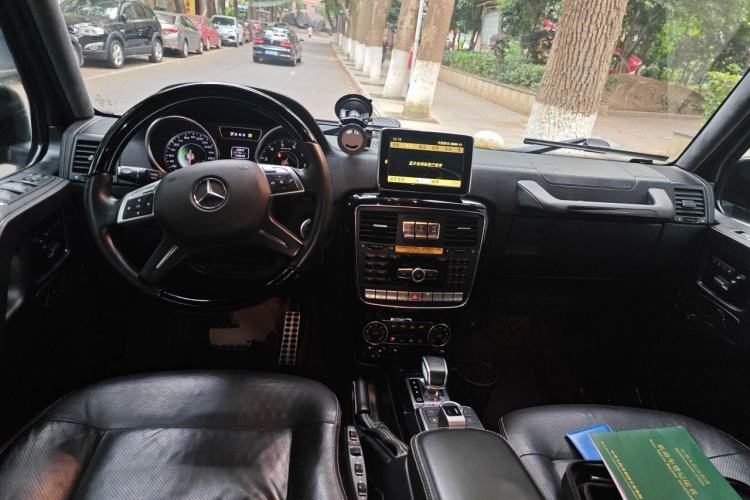 Used Mercedes-Benz G-Class AMG 2013 AMG G 63 Center Console