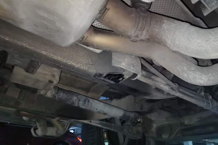 Used Mercedes-Benz G-Class AMG 2013 AMG G 63 Chassis Rear Left