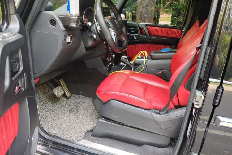 Used Mercedes-Benz G-Class AMG 2013 AMG G 63 Driver Seat