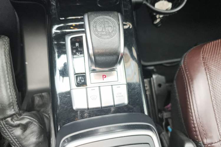 Used Mercedes-Benz G-Class AMG 2013 AMG G 63 Gear Lever