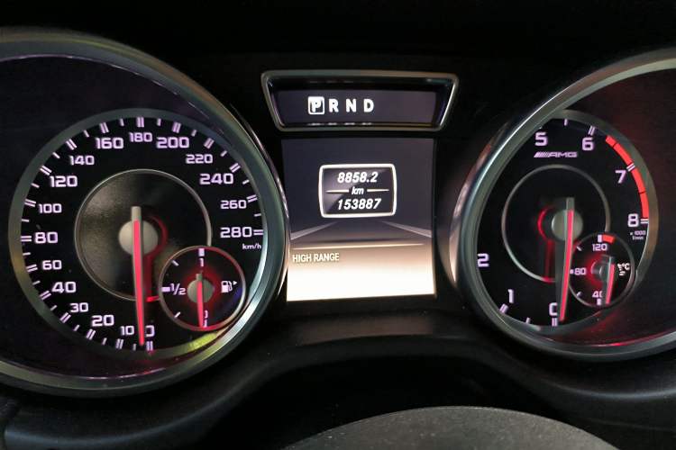 Used Mercedes-Benz G-Class AMG 2013 AMG G 63 Odometer Close Up