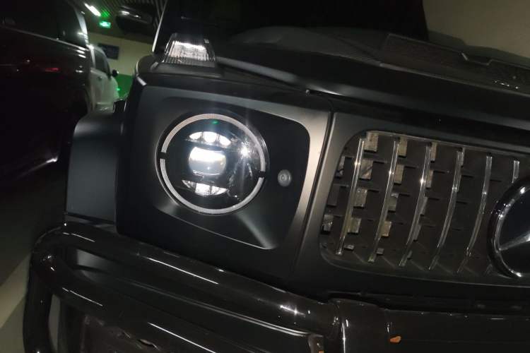Used Mercedes-Benz G-Class AMG 2013 AMG G 63 Right Front Headlight