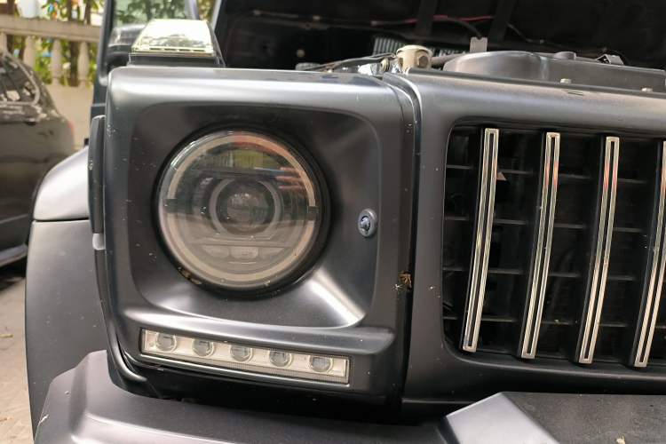 Used Mercedes-Benz G-Class AMG 2013 AMG G 63 Right Front Headlight