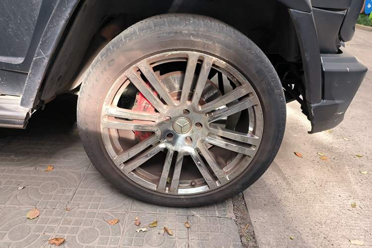 Used Mercedes-Benz G-Class AMG 2013 AMG G 63 Right Front Wheel Hub
