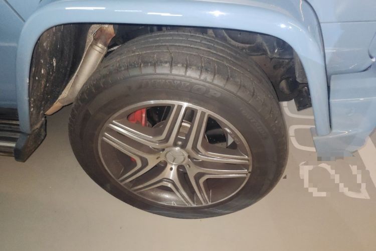 Used Mercedes-Benz G-Class AMG 2013 AMG G 63 Right Front Wheel Hub
