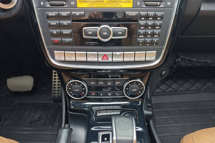 Used Mercedes-Benz G-Class AMG 2013 AMG G 63 Interior 10