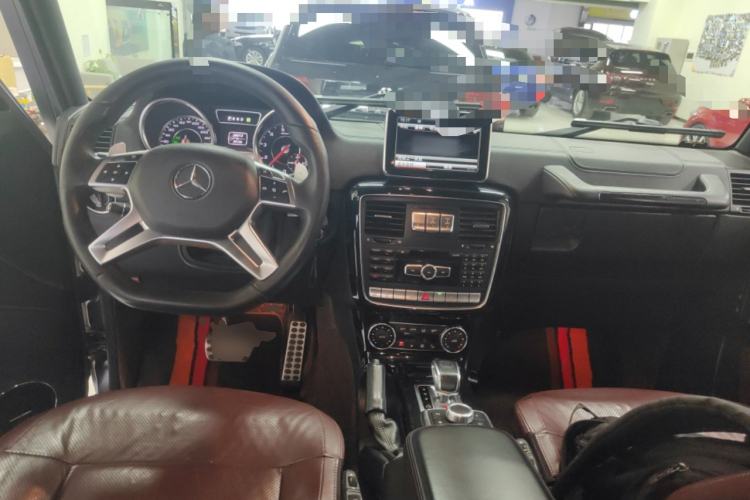 Used Mercedes-Benz G-Class AMG 2013 AMG G 63 Center Console