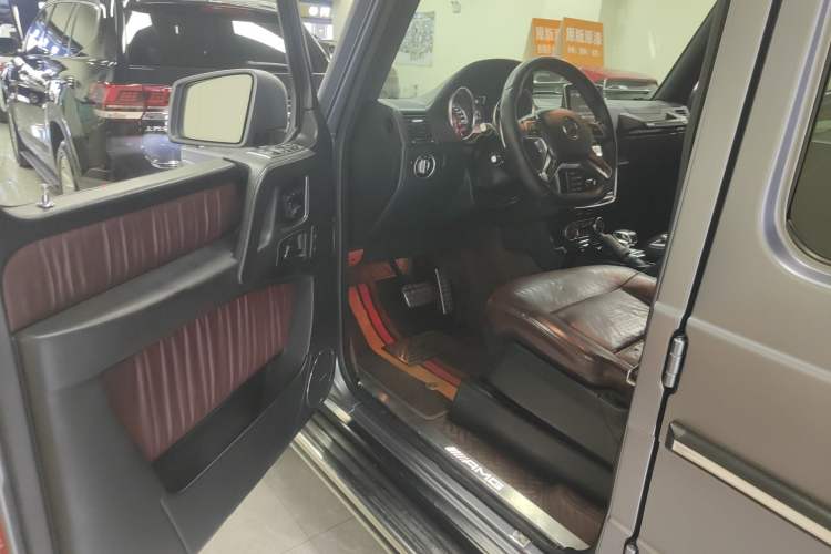 Used Mercedes-Benz G-Class AMG 2013 AMG G 63 Driver Seat