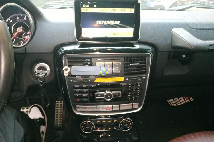 Used Mercedes-Benz G-Class AMG 2013 AMG G 63 Audio And AC Panel